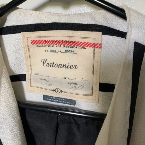 Beautiful Anthropology Blazer - Picture 3 of 3